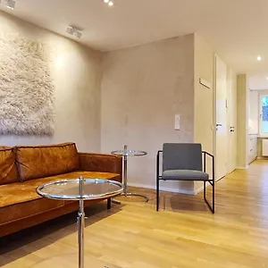 https://dein-chill-space-mitten-in.hannover-hotel.net