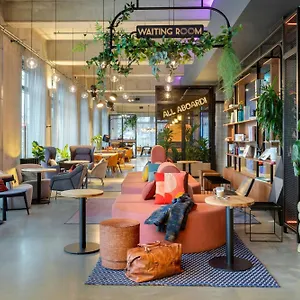 Moxy Ostbahnhof Berlin